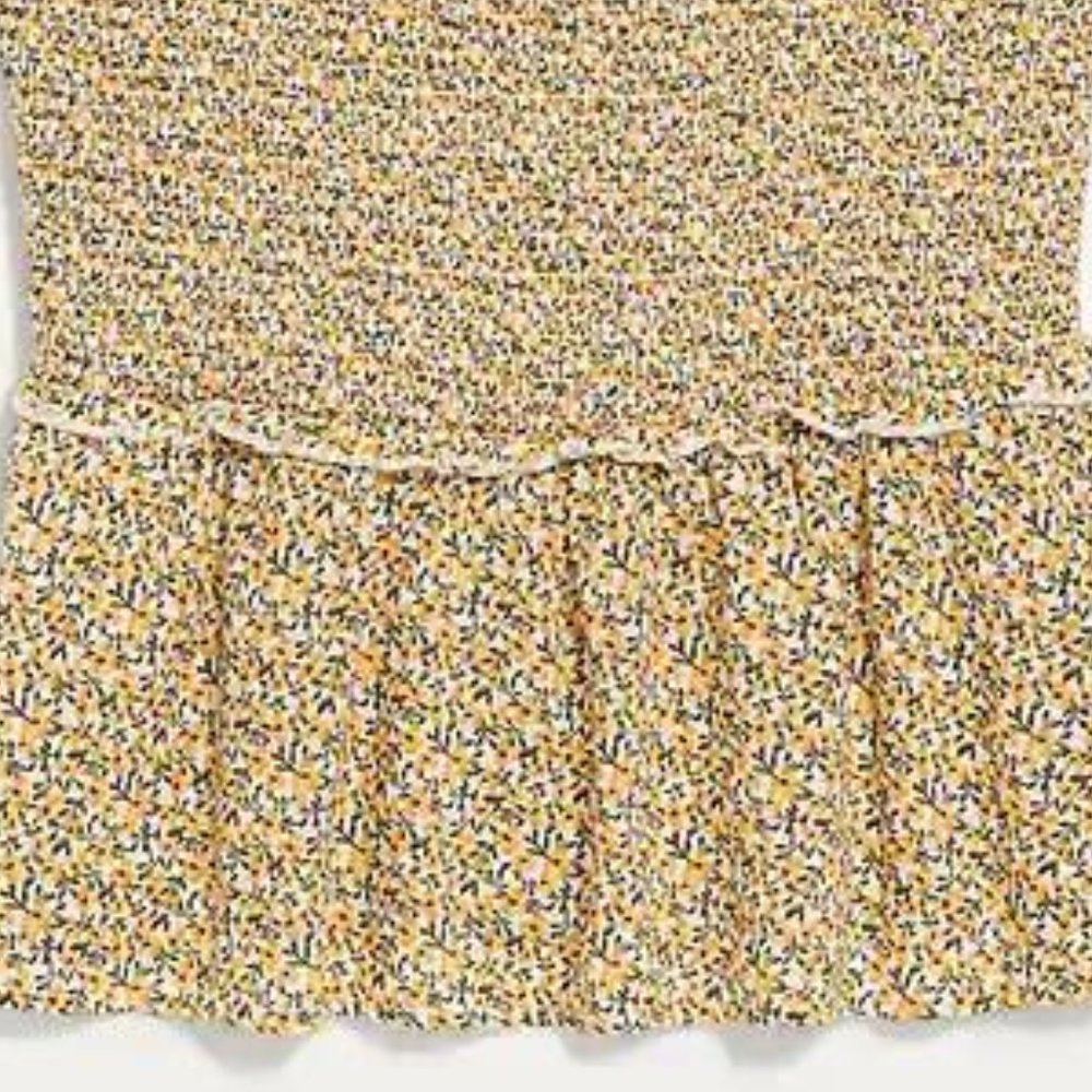 Old Navy Smocked Floral Sleeveless Swing Top for Women - Picture 2 of 2